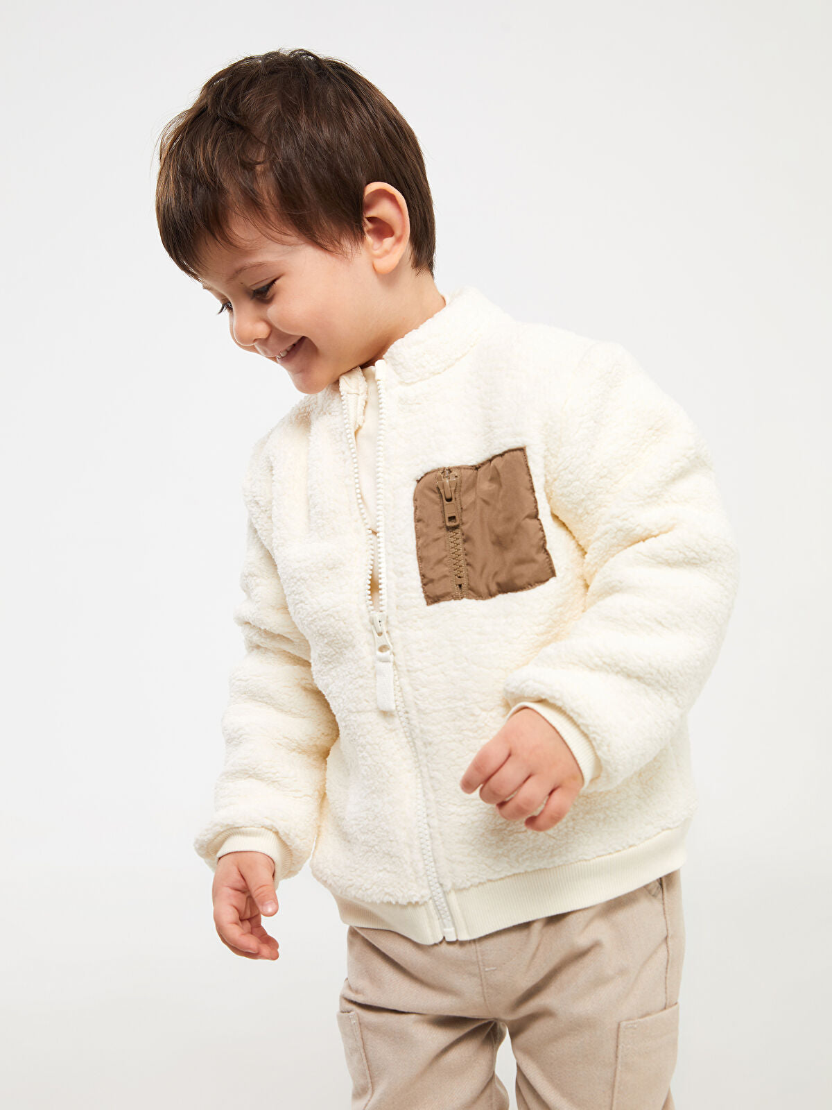 Ekru Dik Yaka Pelüş Erkek Bebek Fermuarlı Sweatshirt