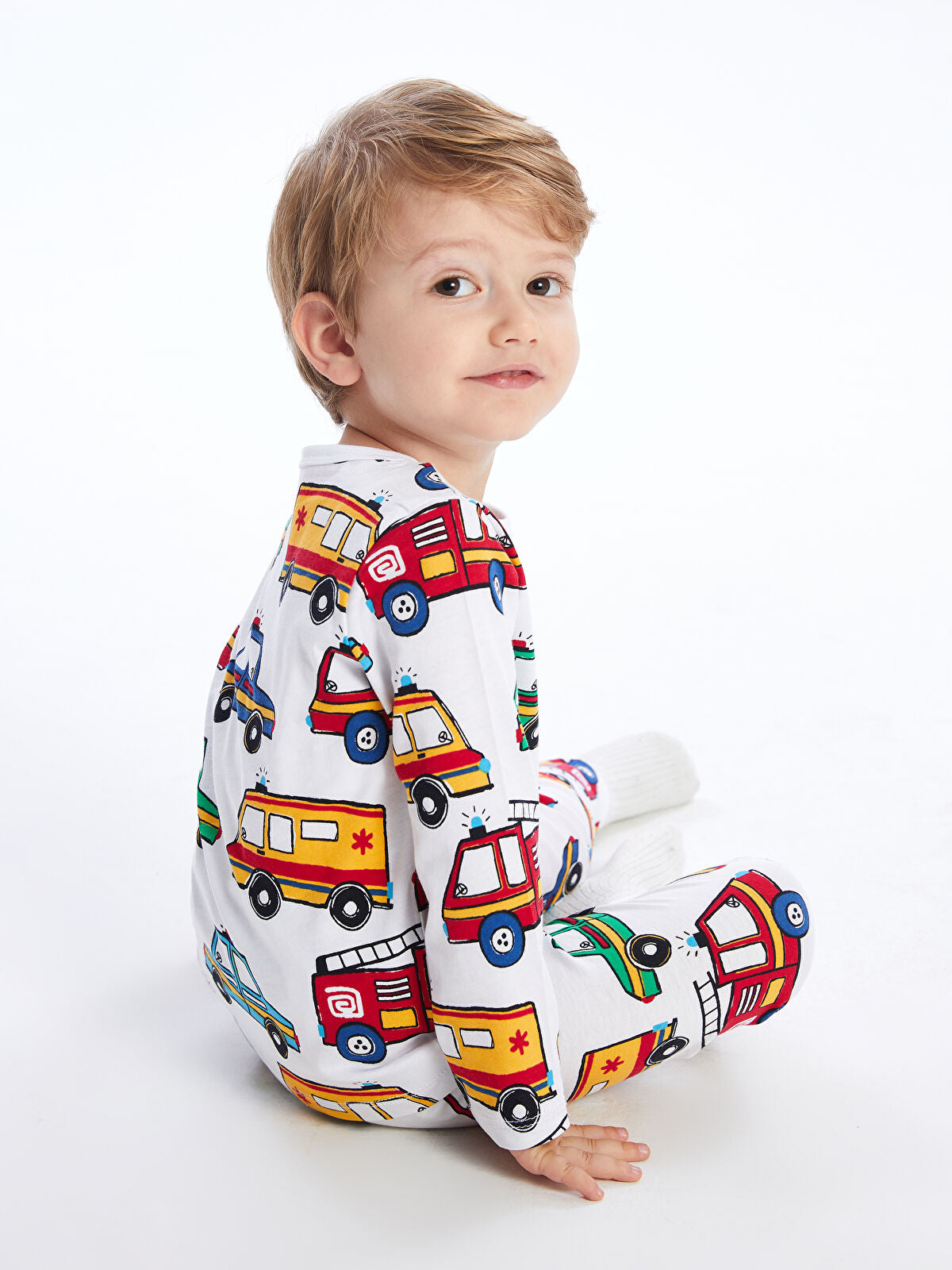 Ekru Bisiklet Yaka Uzun Kollu Desenli Erkek Bebek Pijama Takımı