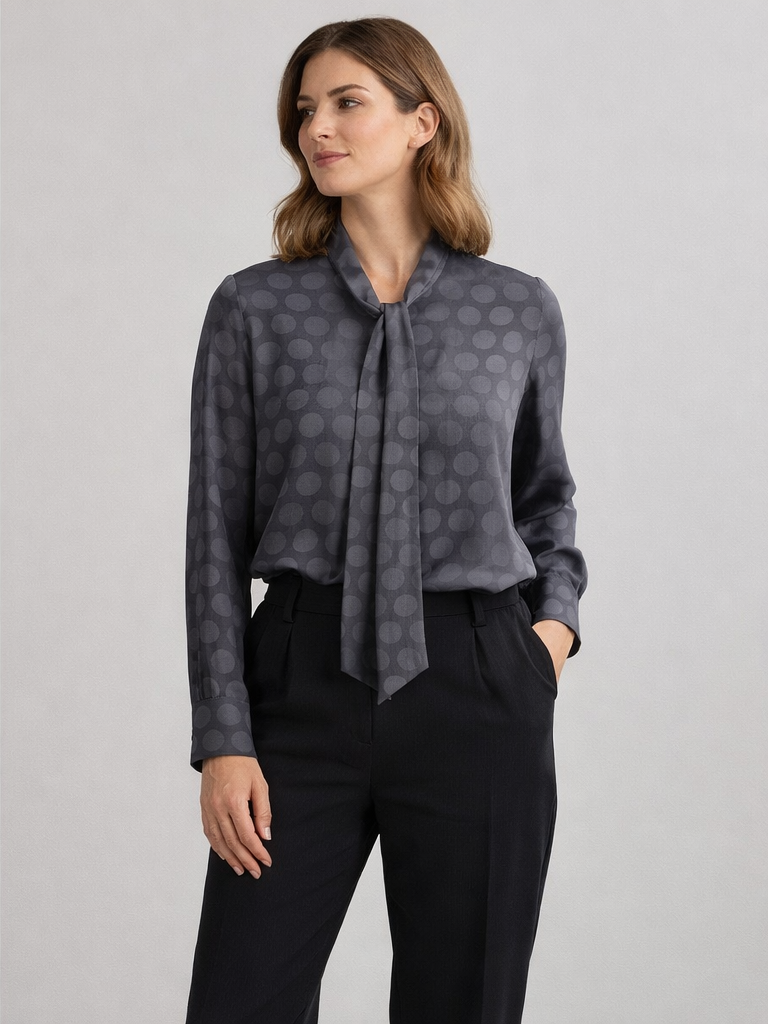 Gold Carino Siyah Kendinden Puantiyeli Fular Yaka Şifon Bluz